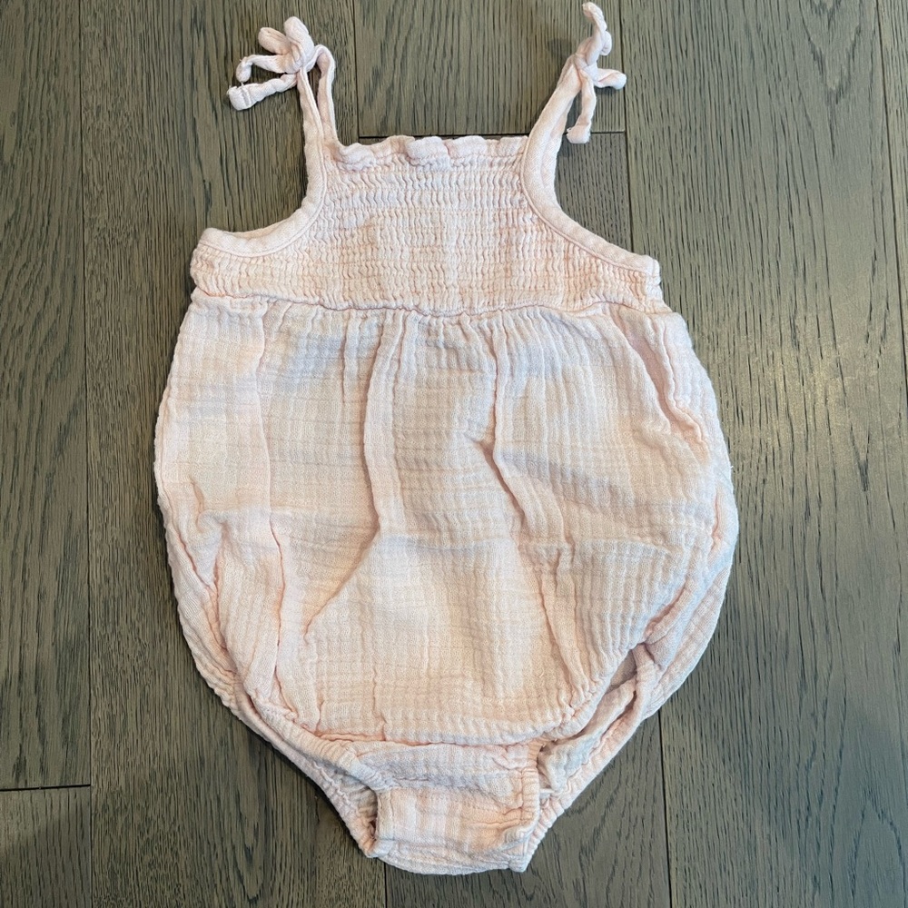 Old navy light pink smocked romper